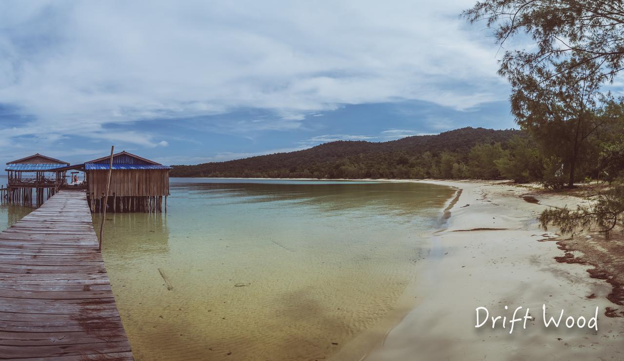 Driftwood Hostel And Bungalows Đảo Koh Rong Samloem Ngoại thất bức ảnh